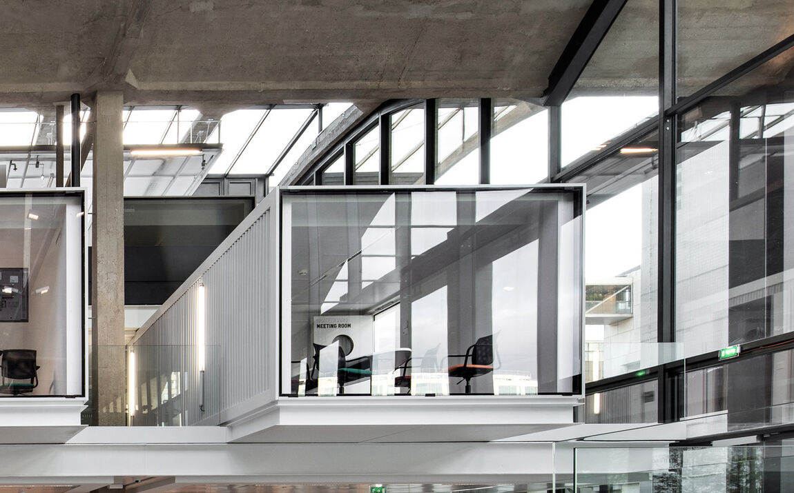 GM Railing station