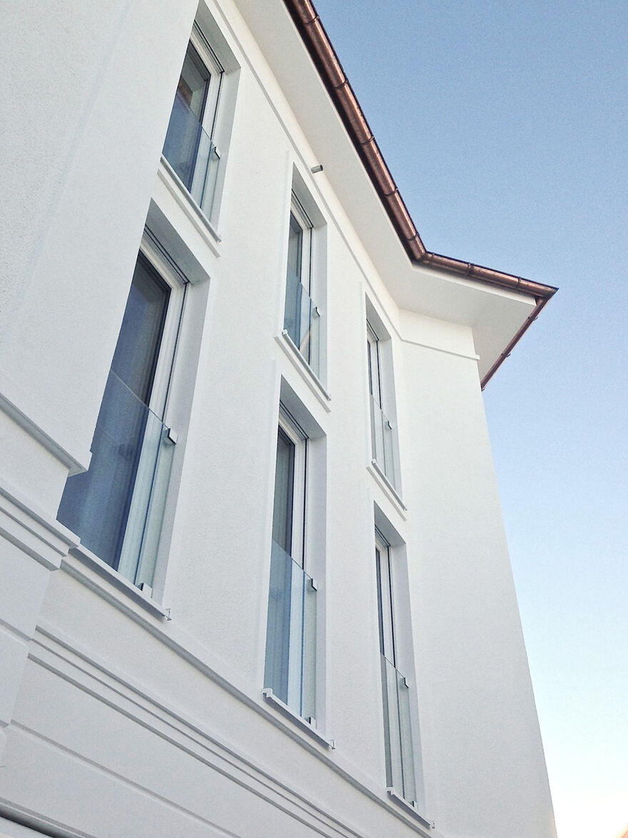 glasgelaender-GM Windoorail frameless-gm railing-balkon-glasbalkon 