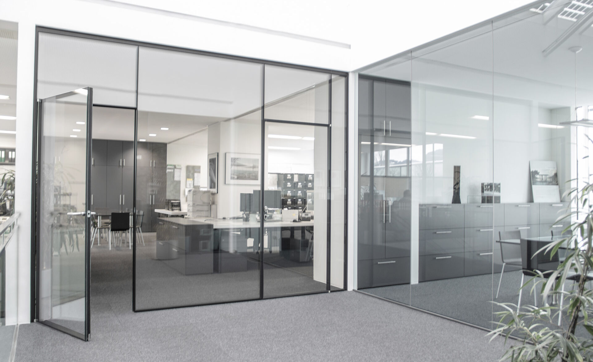 glastrennwand-GM Martition Light-glassysteme-buero-glasloesung